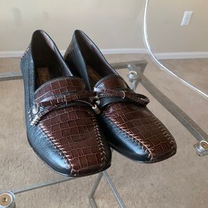 Brighton Kent Loafers 7 1/2 N(Narrow)..UEC